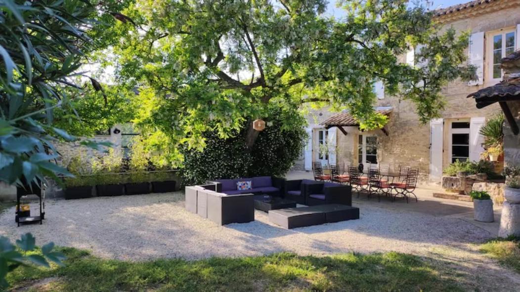 A La Maison D'Hotes La Baume-de-Transit Buitenkant foto