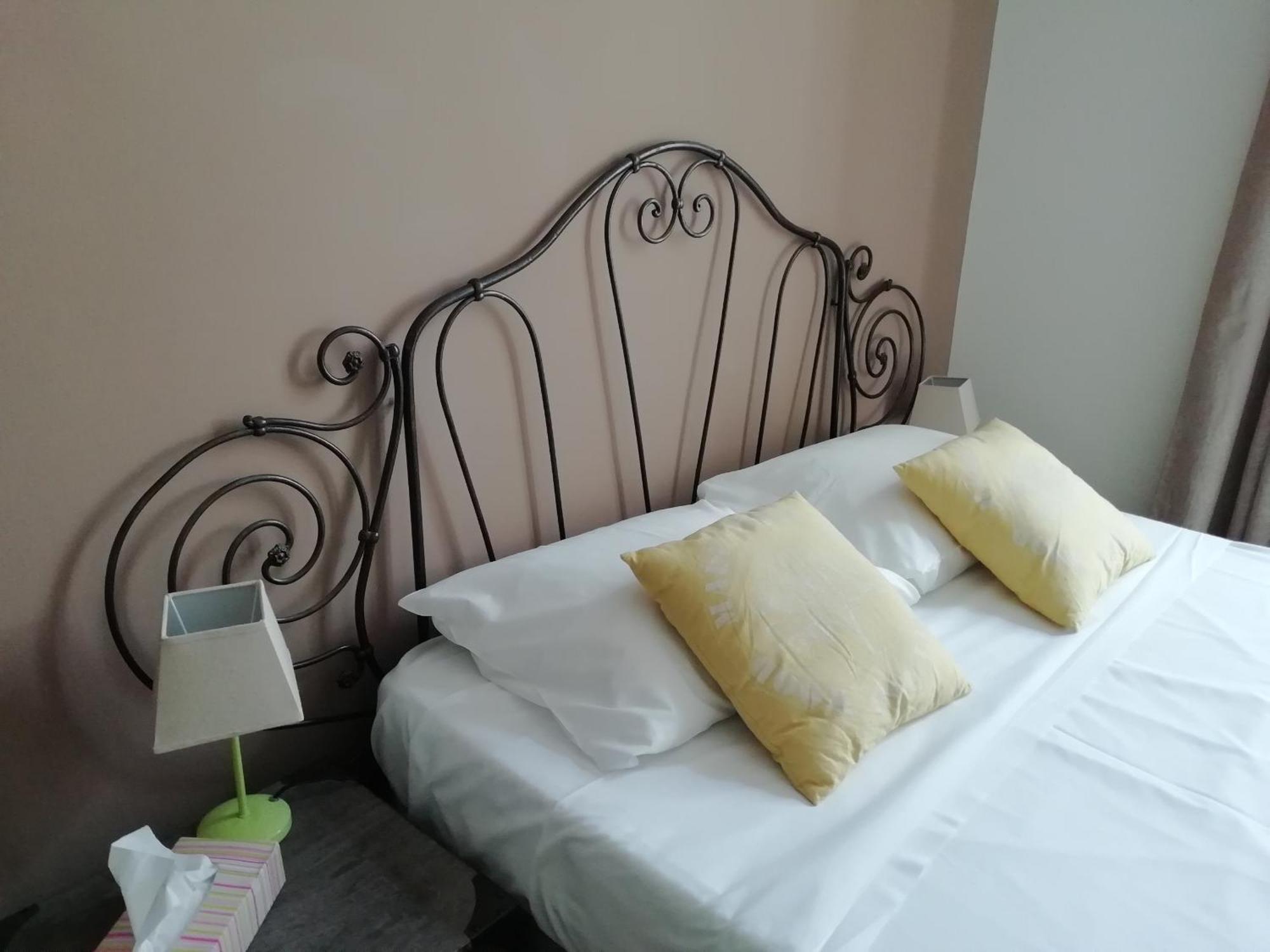 A La Maison D'Hotes La Baume-de-Transit Kamer foto