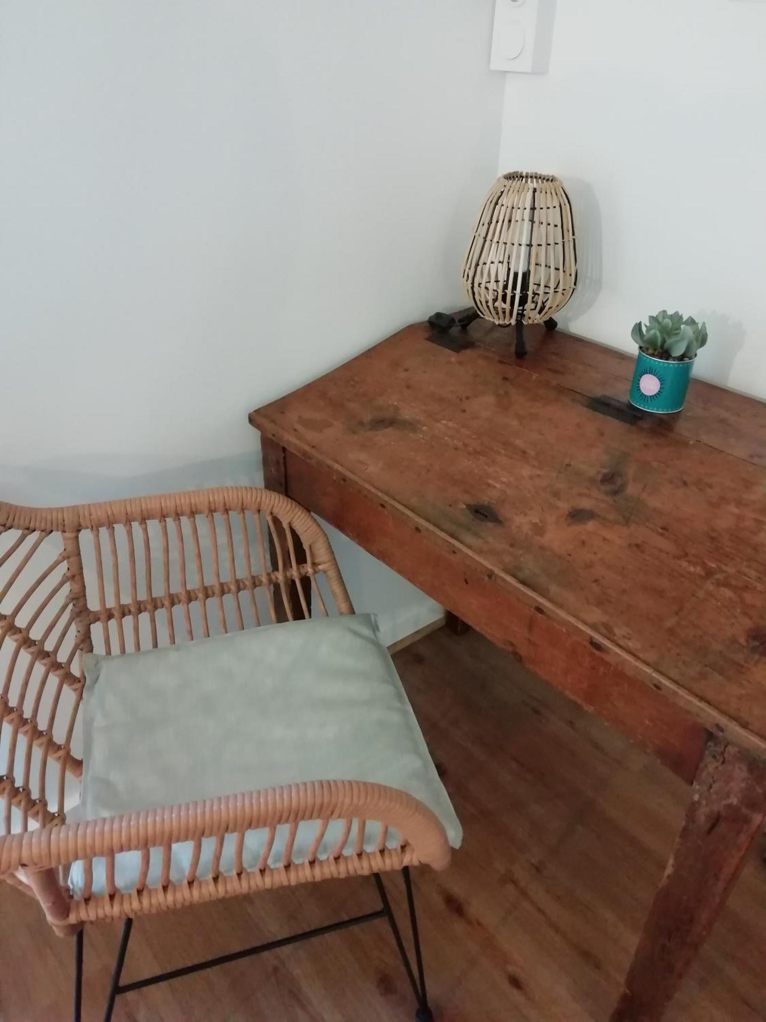A La Maison D'Hotes La Baume-de-Transit Kamer foto