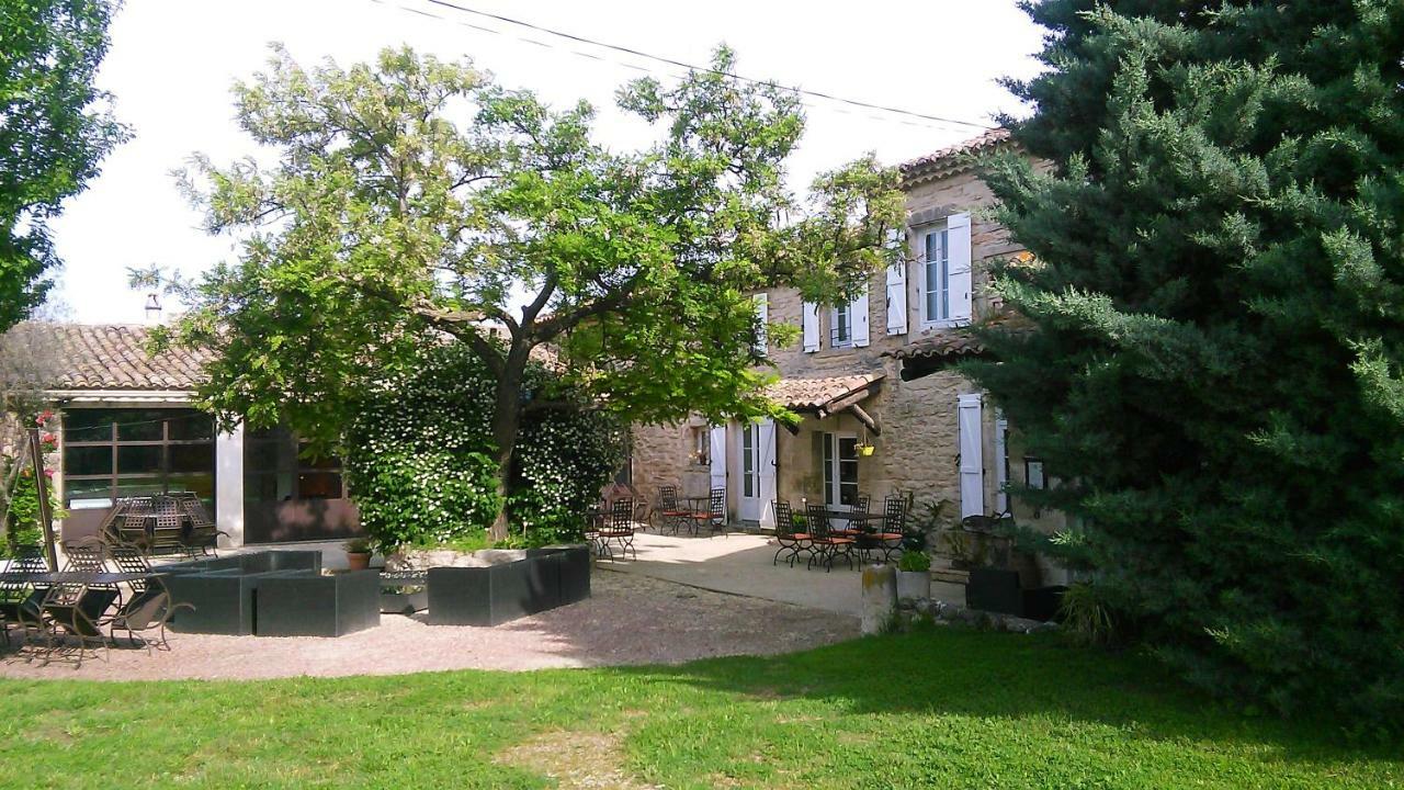 A La Maison D'Hotes La Baume-de-Transit Buitenkant foto